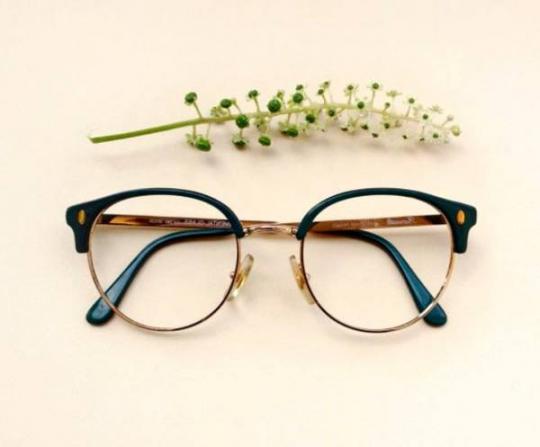 فروش عینک طبی